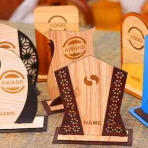 Trophée en Bois Personnalisé